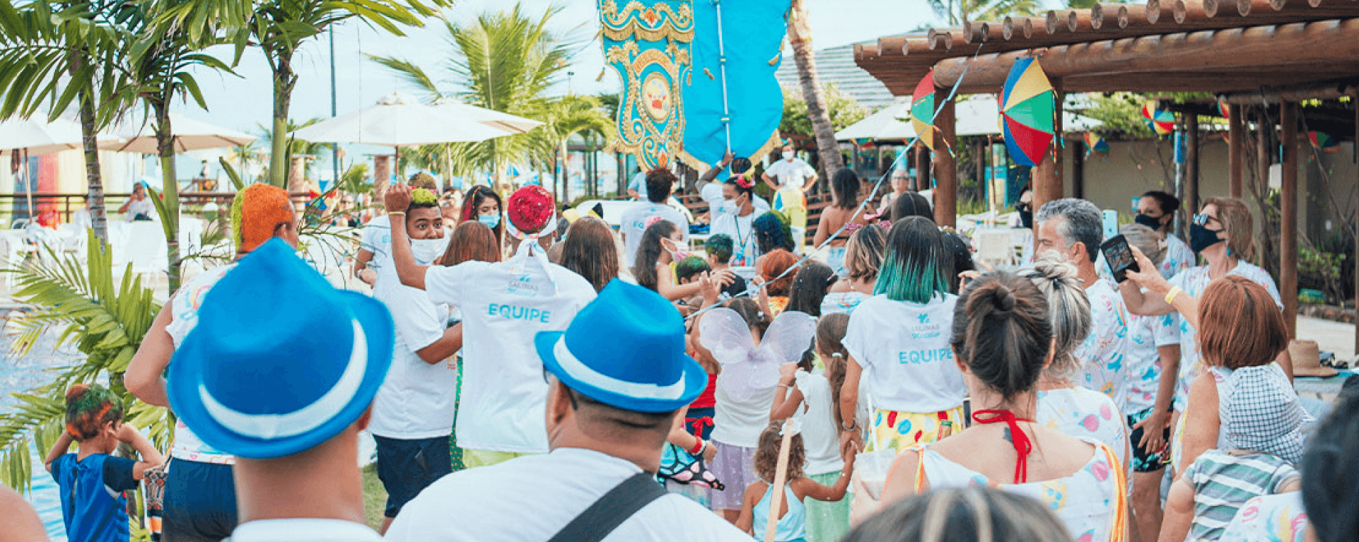 Palco de atrações especiais do Carnaval no Salinas Maceió.